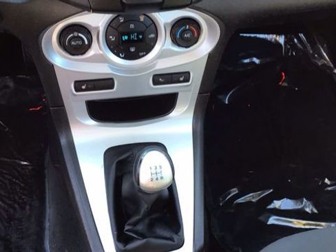 Used 2018 Ford Fiesta SE w/ Cold Weather Package image 25