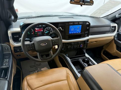 Used 2024 Ford F250 XLT image 13