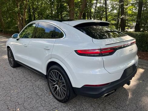 Used 2021 Porsche Cayenne Coupe AWD/4WD image 7