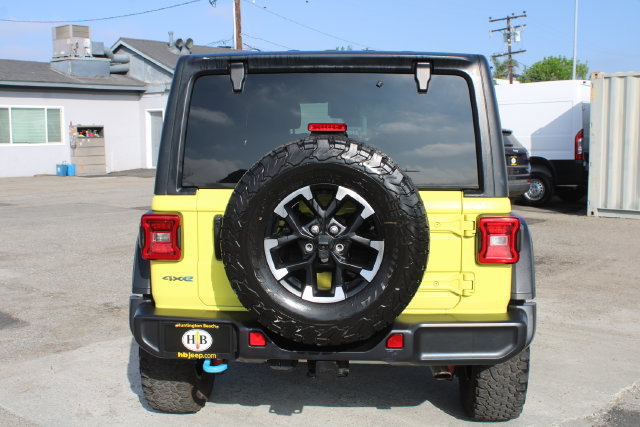 Used 2024 Jeep Wrangler Unlimited Rubicon 4xe AWD/4WD image 5