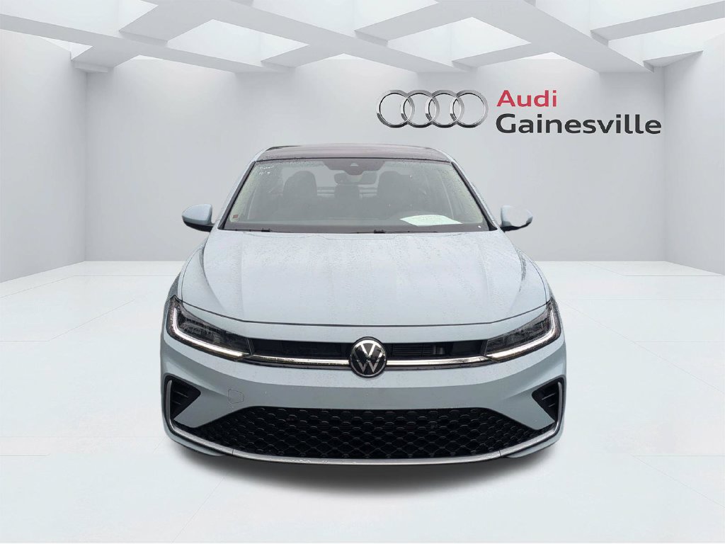 Used 2026 Volkswagen Jetta SE FWD image 11