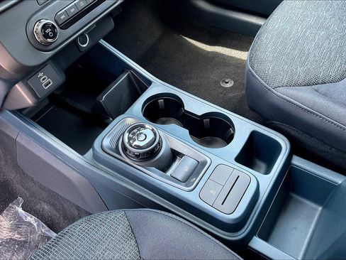 New 2025 Ford Maverick XL image 7