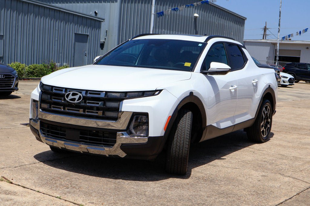 Used 2025 Hyundai Santa Cruz Limited AWD/4WD image 24