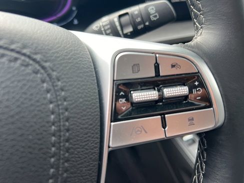 Certified 2025 Kia Telluride AWD image 16