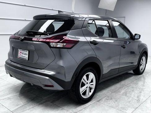 Used 2024 Nissan Kicks S image 7