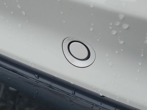 New 2026 Lincoln Corsair Premiere image 6