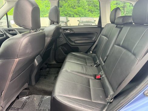 Used 2017 Subaru Forester 2.5i Touring AWD/4WD image 13