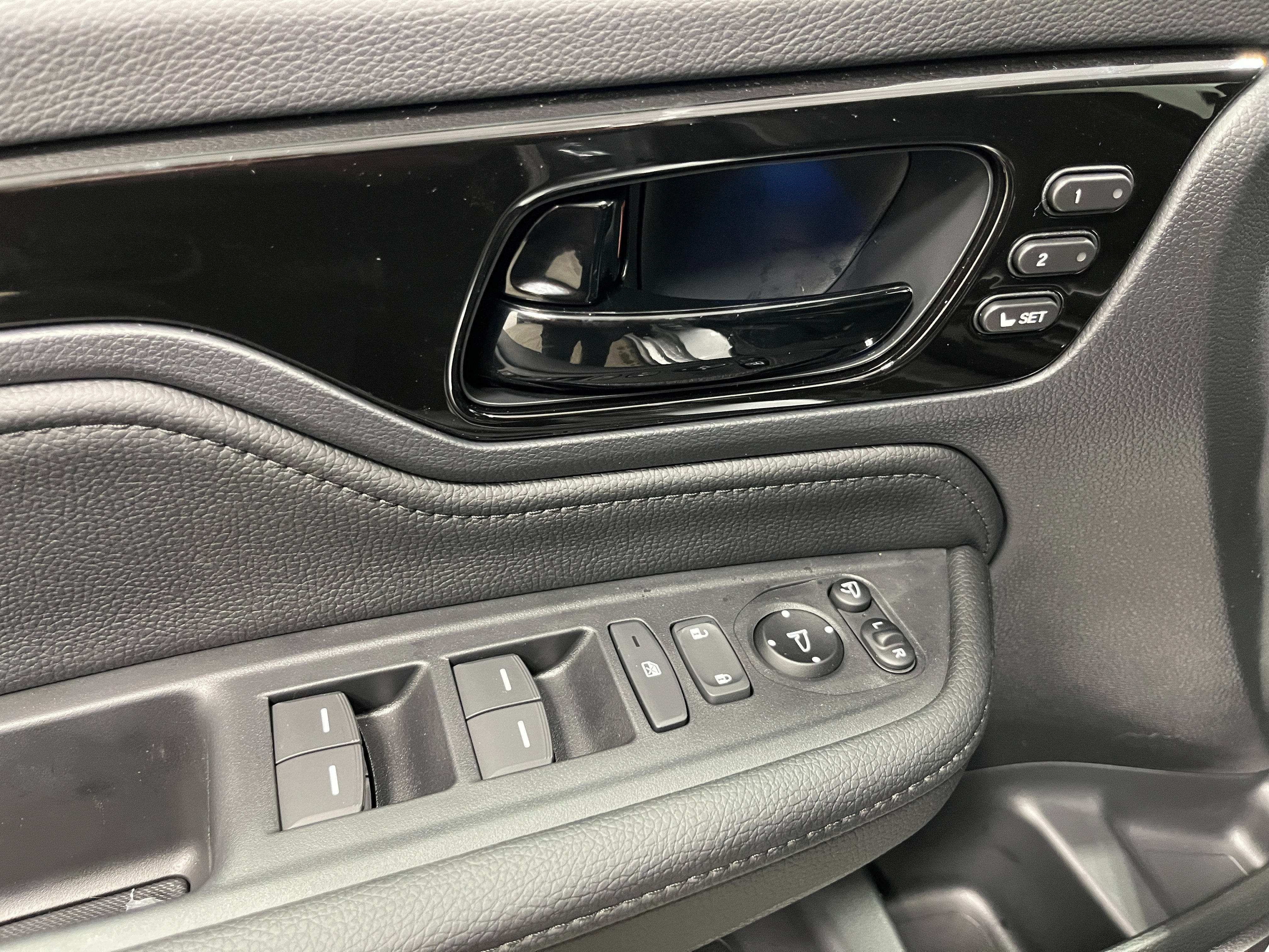 New 2027 Honda Odyssey Elite image 9