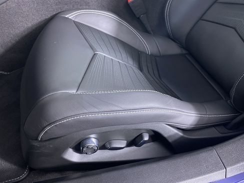 New 2025 Chevrolet Corvette Stingray Premium Conv w/ Z51 Performance Package image 10