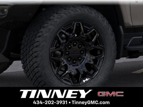 New 2026 GMC Hummer EV SUV w/ LPO, Dark Essentials Package AWD/4WD image 9