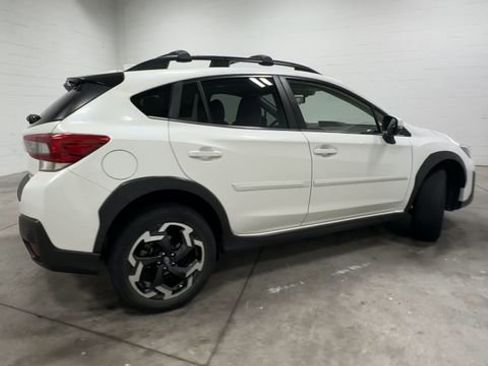 Used 2023 Subaru Crosstrek 2.5i Limited w/ Moonroof Package AWD/4WD image 3