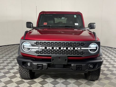Used 2025 Ford Bronco Badlands AWD/4WD image 4