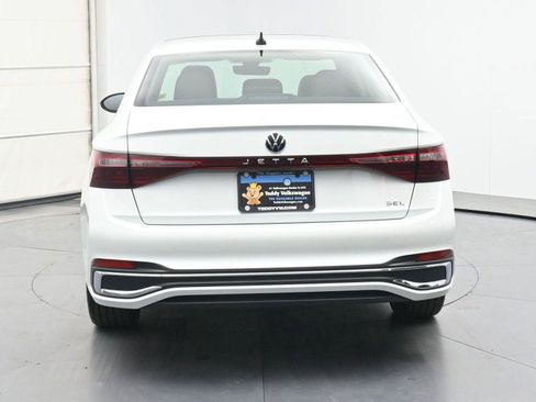 Certified 2026 Volkswagen Jetta SEL FWD image 20