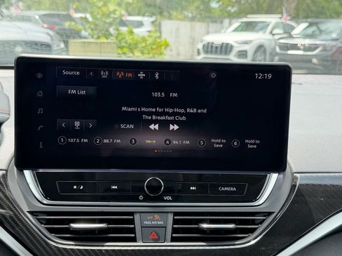 Certified 2025 Nissan Altima 2.5 SR w/ SR Premium Package FWD image 14