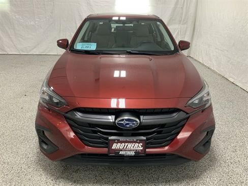 Used 2023 Subaru Legacy Limited image 8