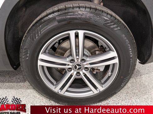 Used 2020 Mercedes-Benz GLC 300 image 10