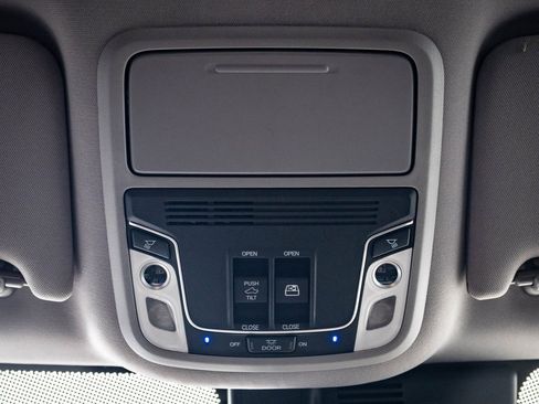 Used 2025 Honda Ridgeline RTL image 37