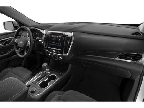 Used 2020 Chevrolet Traverse LT FWD image 19