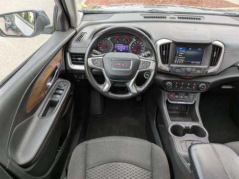 Used 2019 GMC Terrain SLE image 21