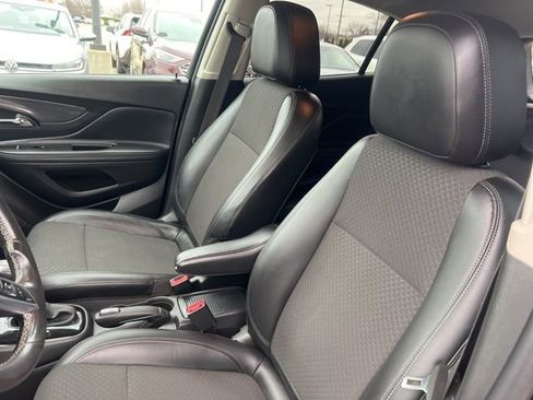 Used 2019 Buick Encore Sport Touring image 7