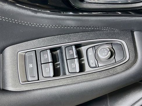 Used 2024 Subaru Outback Limited image 17