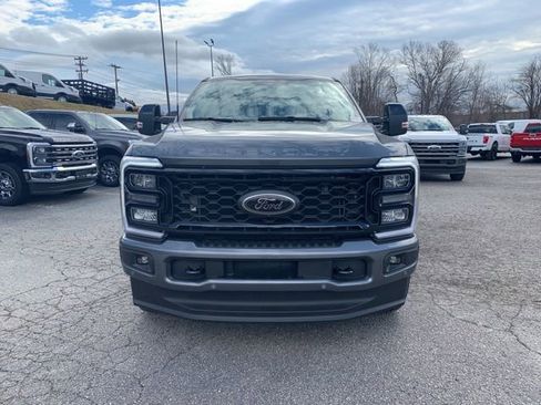 New 2026 Ford F350 Lariat w/ Black Appearance Package AWD/4WD image 3