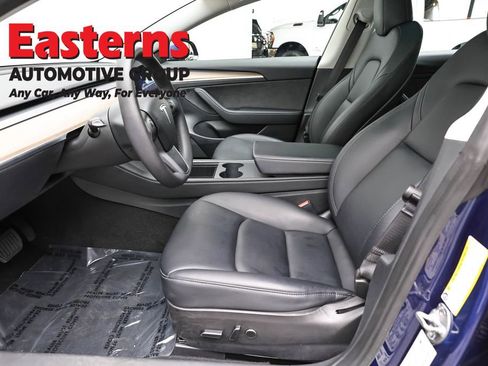 Used 2023 Tesla Model 3 Standard Range image 14