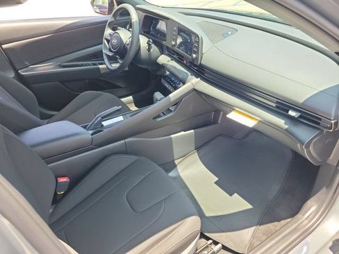 New 2026 Hyundai Elantra Sport FWD image 20