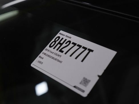 Used 2019 Ford Escape SE image 33