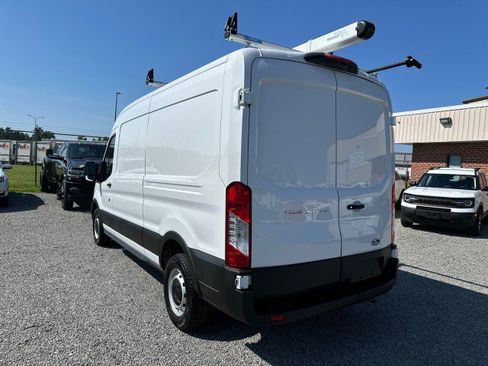 Used 2021 Ford Transit 250 Medium Roof RWD image 10