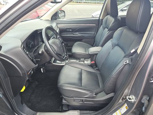 Used 2019 Mitsubishi Outlander SEL FWD image 13