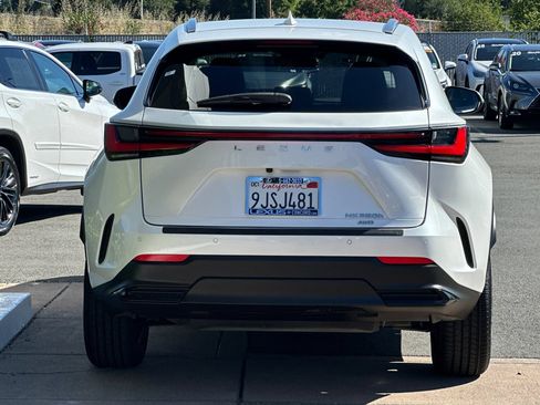 Used 2024 Lexus NX 350h AWD image 5