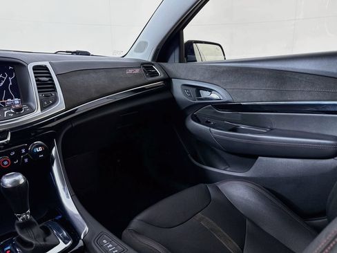 Used 2016 Chevrolet SS RWD image 31