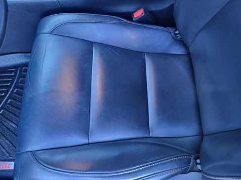 Used 2018 Toyota Highlander XLE image 14