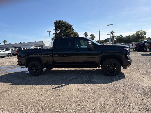 New 2026 Chevrolet Silverado 2500 High Country w/ Midnight Edition AWD/4WD image 16