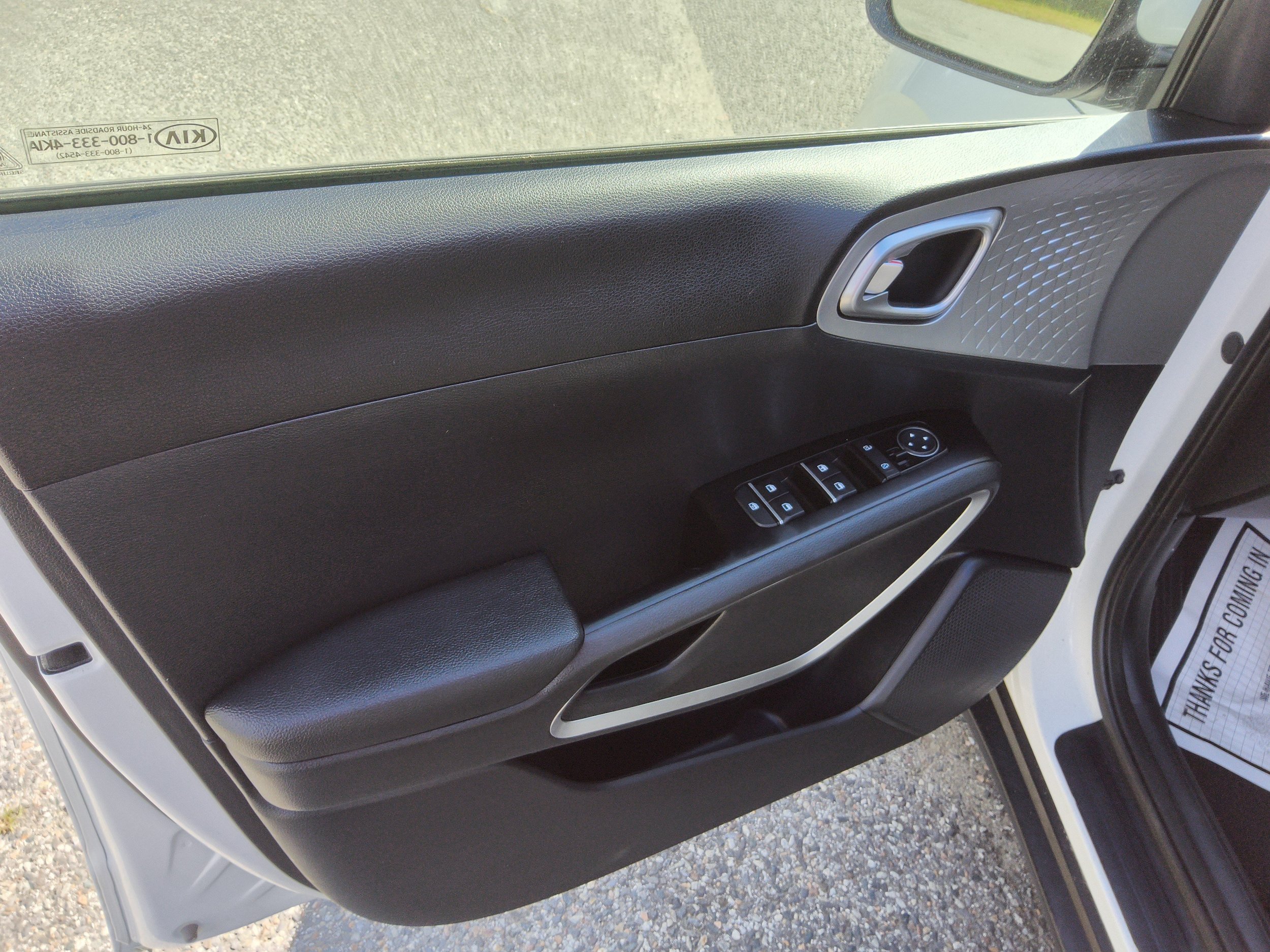 Used 2022 Kia Soul LX FWD image 10