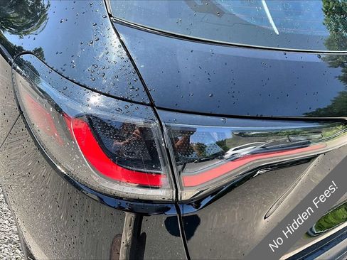 Used 2023 Honda HR-V LX image 26