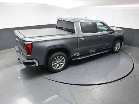 Used 2021 GMC Sierra 1500 SLT w/ SLT Premium Plus Package AWD/4WD image 39