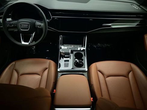 Used 2021 Audi Q7 3.0T Premium Plus image 4