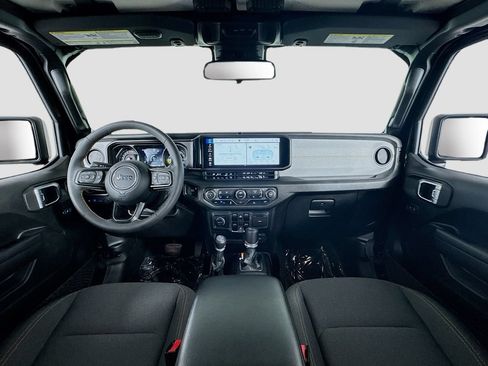 Used 2024 Jeep Wrangler Unlimited w/ Convenience Group AWD/4WD image 11