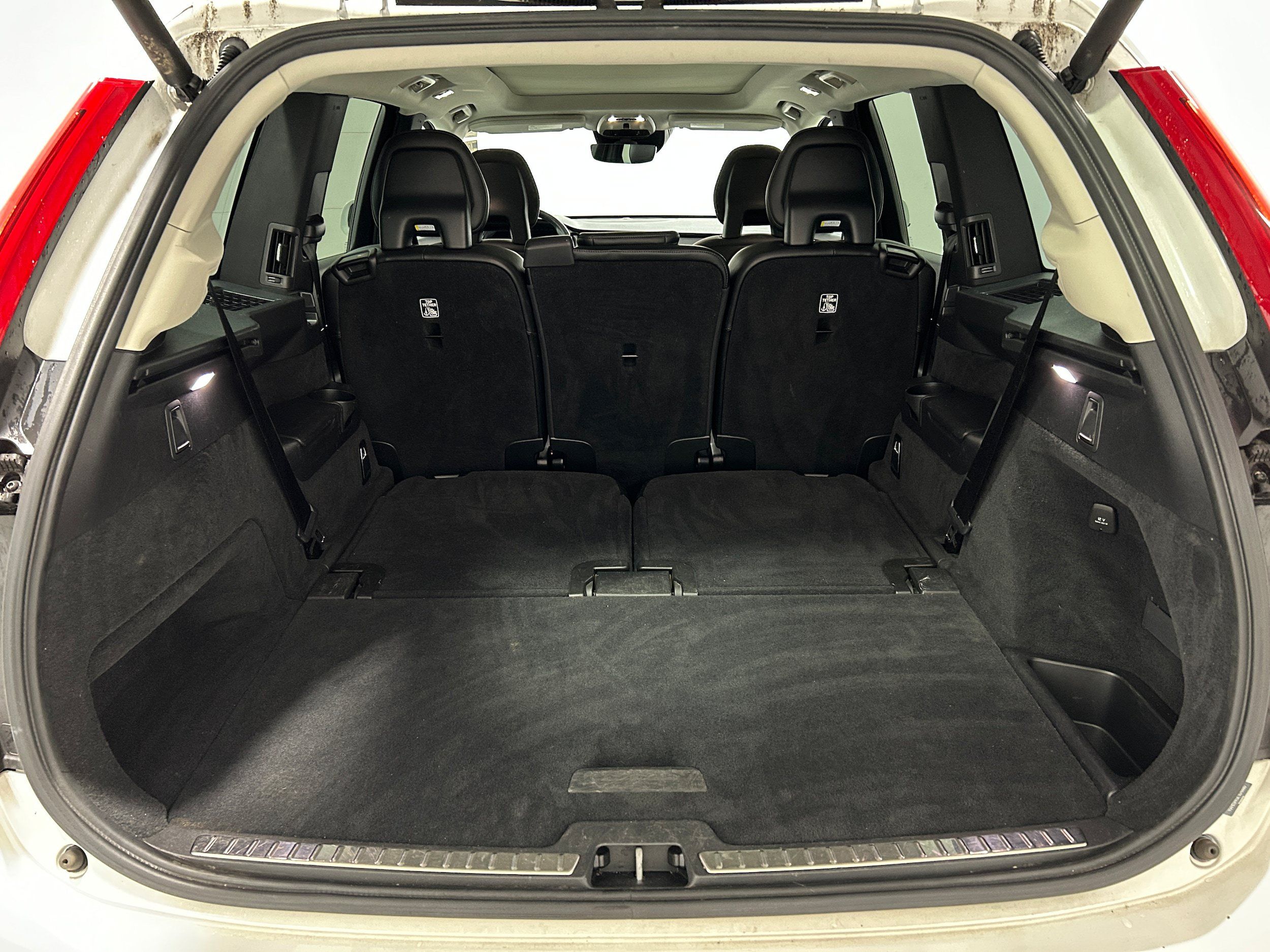 Used 2020 Volvo XC90 T5 Momentum AWD/4WD image 31