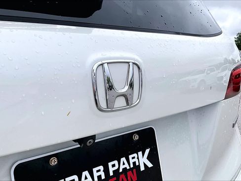 Used 2016 Honda Pilot Touring image 31