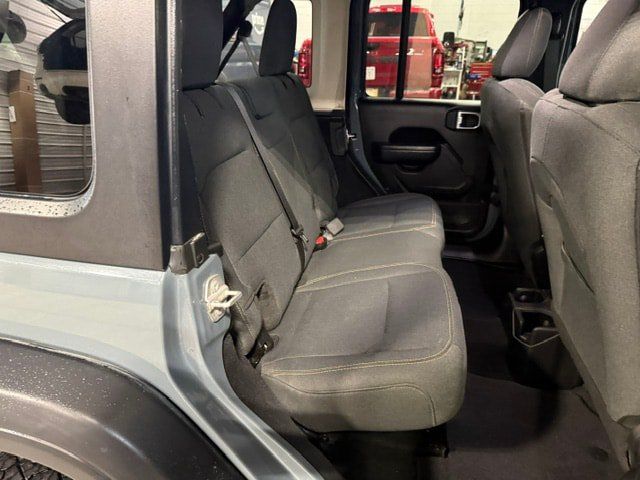 Used 2025 Jeep Wrangler Unlimited Sport w/ Convenience Group AWD/4WD image 20