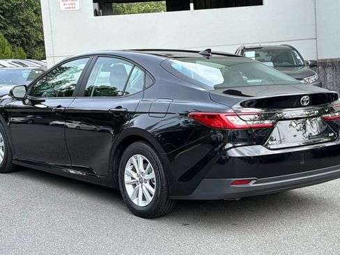Used 2026 Toyota Camry LE FWD image 3