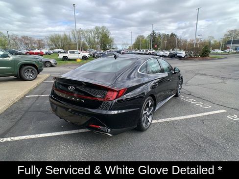 Used 2023 Hyundai Sonata SEL Plus w/ Cargo Package FWD image 3