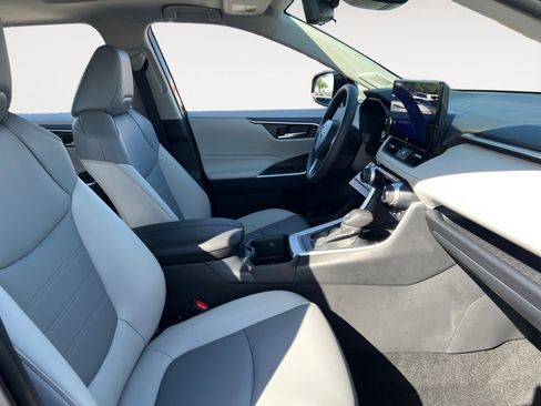 New 2025 Toyota RAV4 XLE Premium image 15
