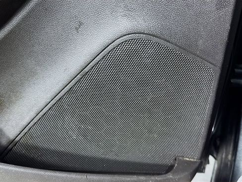 Used 2018 Chevrolet Trax LT w/ LT Convenience Package image 25