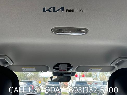 New 2025 Kia K4 LXS FWD image 17