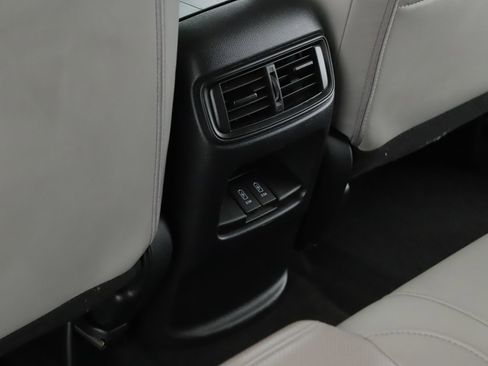 Used 2019 Honda CR-V EX-L image 6