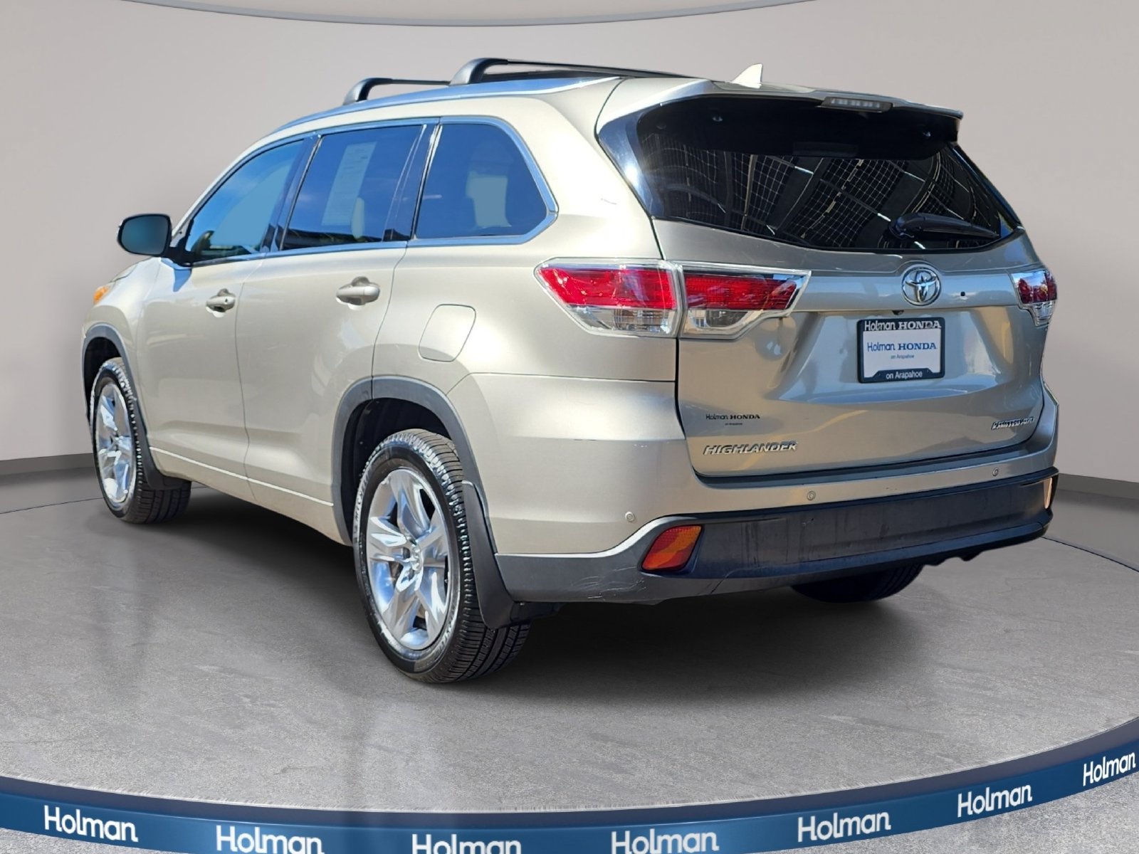 Used 2015 Toyota Highlander Limited w/ Driver Technology Package AWD/4WD image 8